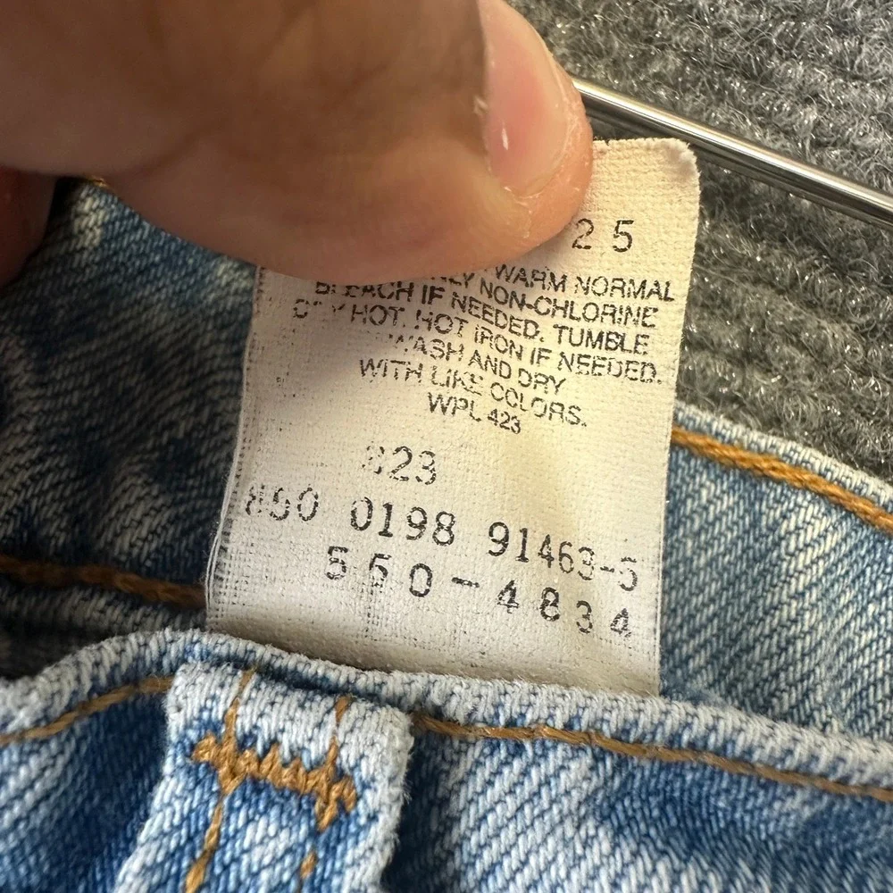 Vintage Levis 550 Jeans Mens 34x36 Light Wash Denim USA Baggy Wide Leg Relaxed